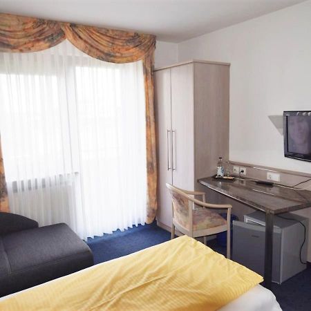 Hotel Alena - Kontaktlos Check-In Фильдерштадт Экстерьер фото