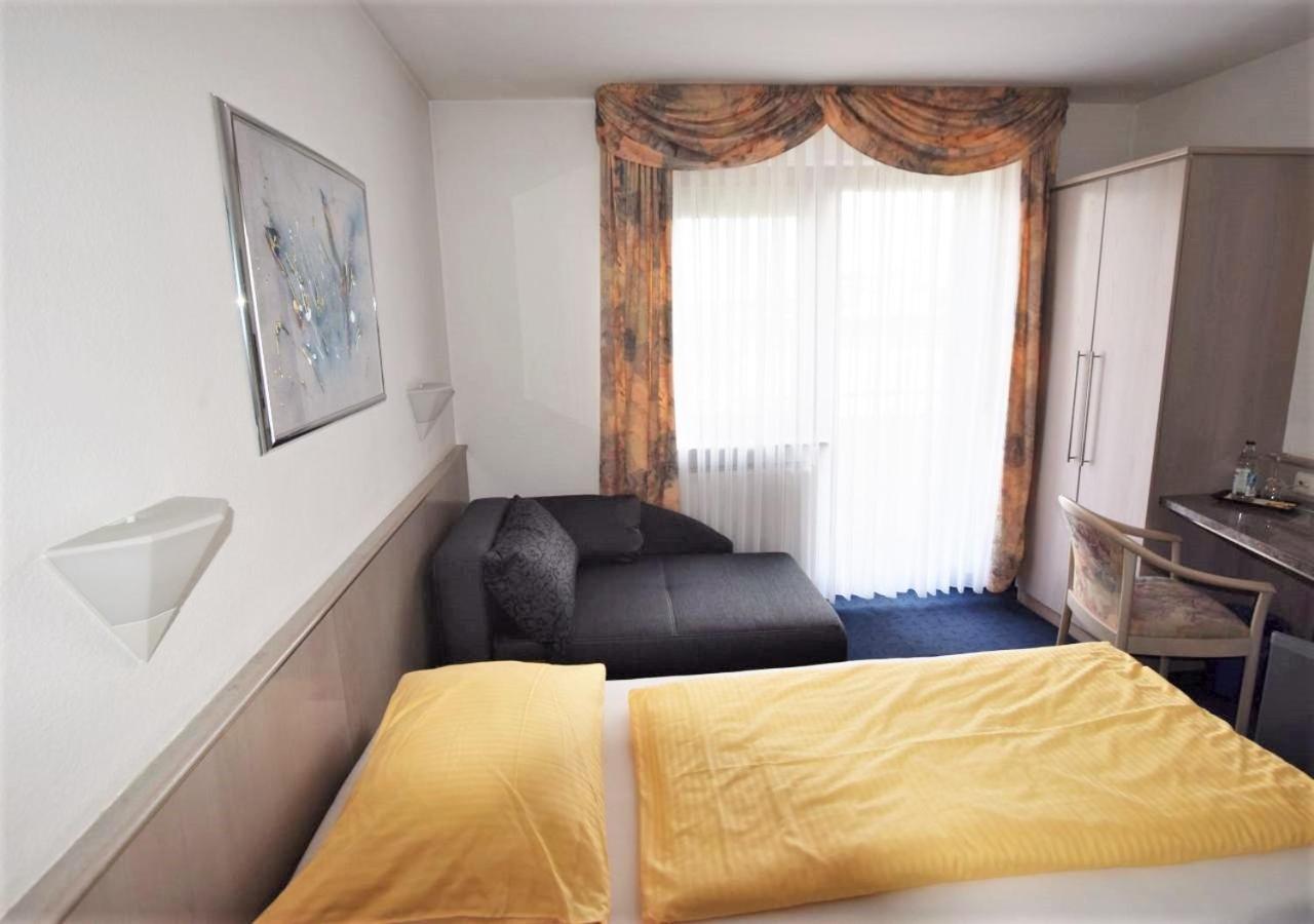 Hotel Alena - Kontaktlos Check-In Фильдерштадт Экстерьер фото