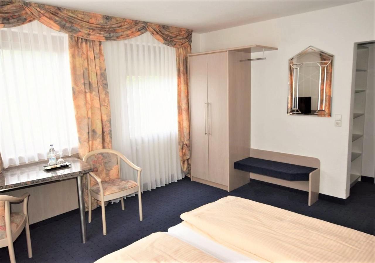 Hotel Alena - Kontaktlos Check-In Фильдерштадт Экстерьер фото